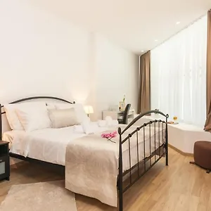 Via Domus 4*, Split Croatie